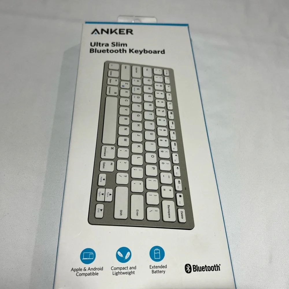 Anker Ultra Slim Bluetooth Keyboard - Blue and White